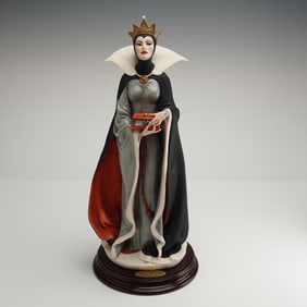 Giuseppe Armani Disney Evil Queen Figurine 1510C 2000