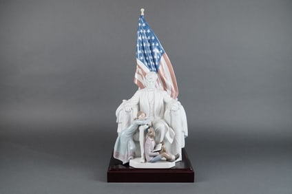 Lladro Limited Edition Porcelain Figurine Abraham Lincoln Model 7554