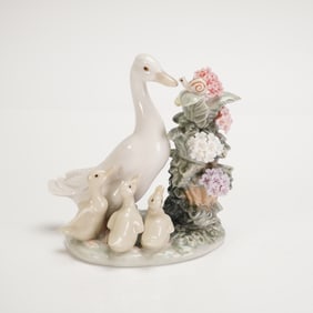 Lladro How Do You Do? Figurine 1439