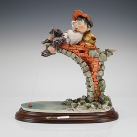 Giuseppe Armani Gullivers World Fig. Boy Sleeping on Archway on Wooden Base