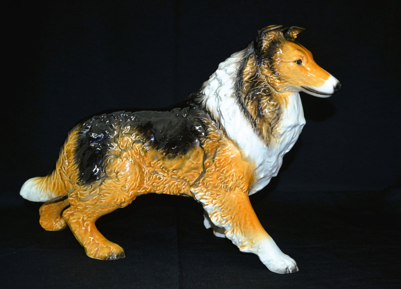 Goebel Premier Porcelain Collie Dog Sculpture, Vintage: Glazed Porcelain Decorated, hand created, hand painted by Artisans of the Goebel Studio in West Germany. Very Vintage, featuring The Collie Sculpture in Porcelain. The Collie's elegant good looks firs