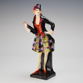 Royal Doulton Figurine An Irish Colleen HN767