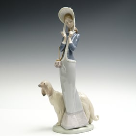 Lladro Porcelain Figurine, Stepping Out 01001537