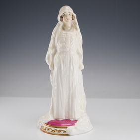 Royal Doulton Figurine, Elizabeth Bowes-Lyon HN4421