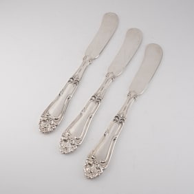 Three Amston Sterling Silver Champlain Pattern Flat Butter Knives