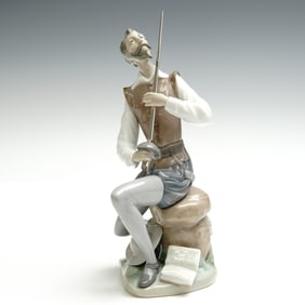 Lladro Porcelain Figurine, Oration 01005357