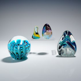 4 Contemporary Studio Art Glass Sculptures incl. Schmidt Rhea Paperweight