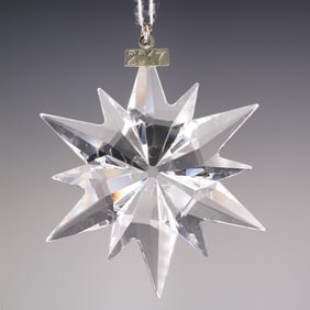 Swarovski Crystal 2017 Annual Edition Snowflake Ornament