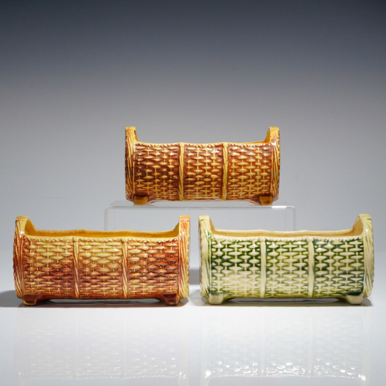 Three McCoy Pottery Basket Weave Footed Planters (1 of 5)