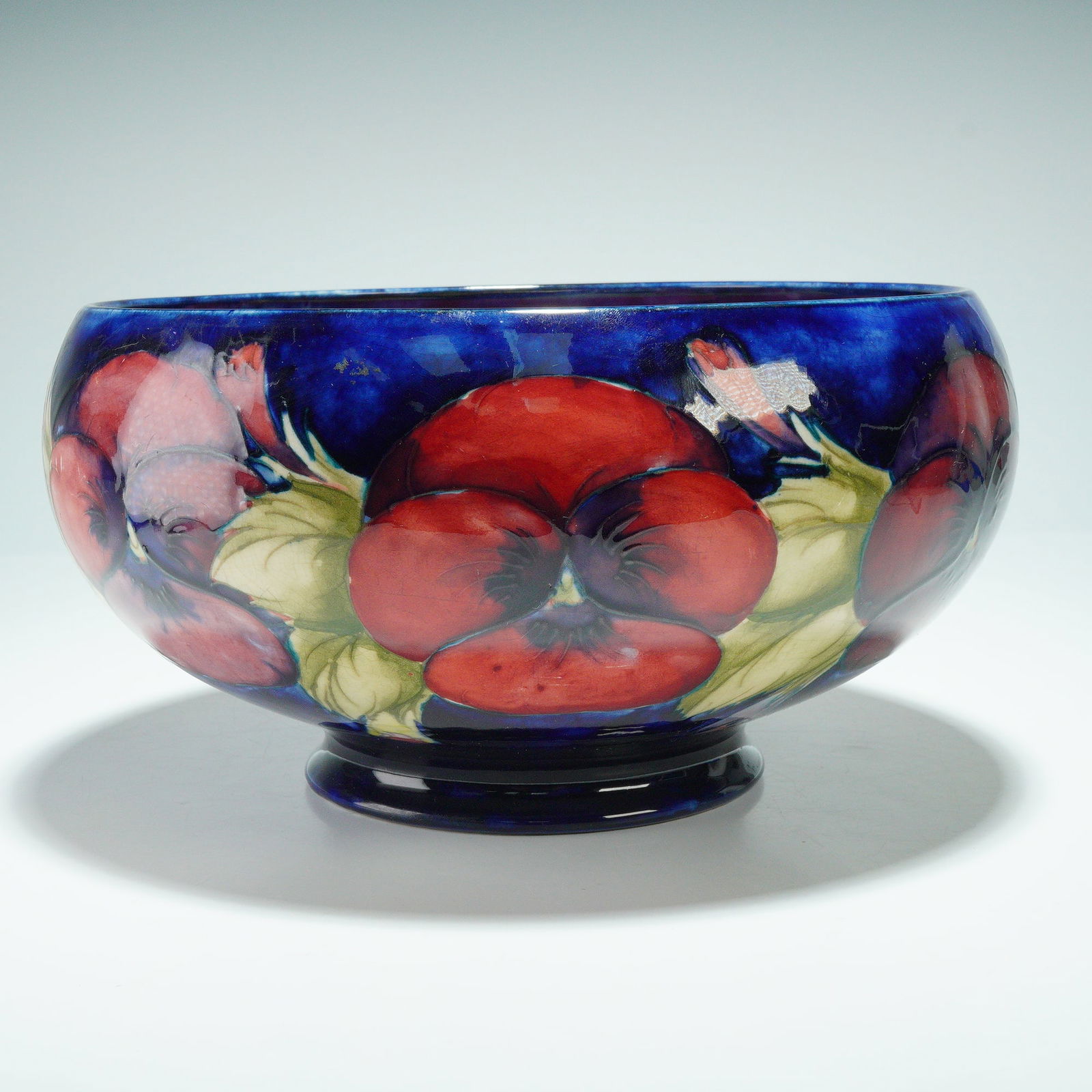 Moorcroft Pottery Footed Bowl, Pansy (1 of 5)