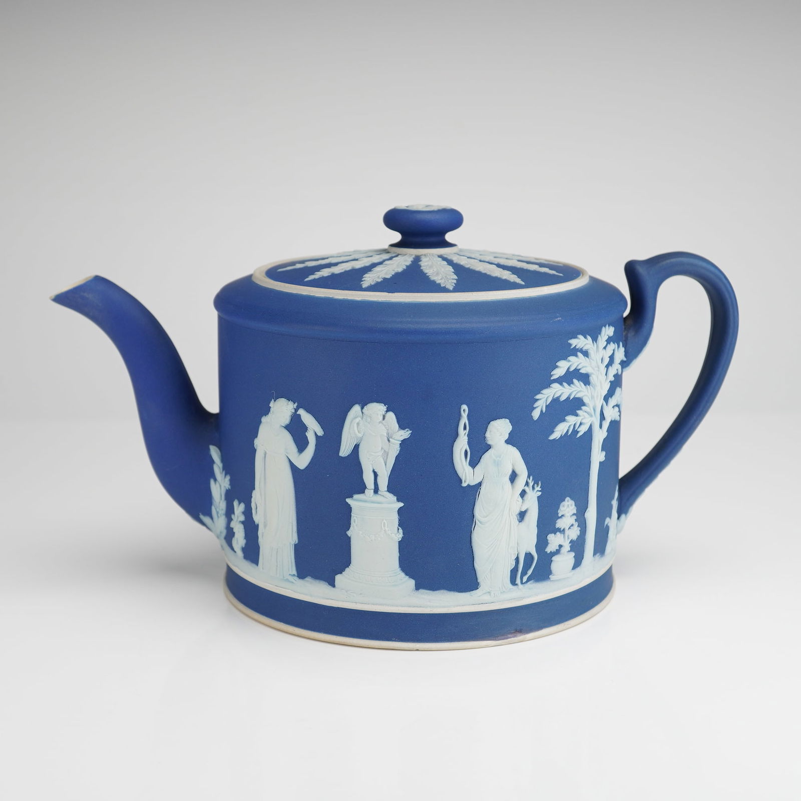 Wedgwood, dip-blue Jasper ware tea pot (1 of 4)