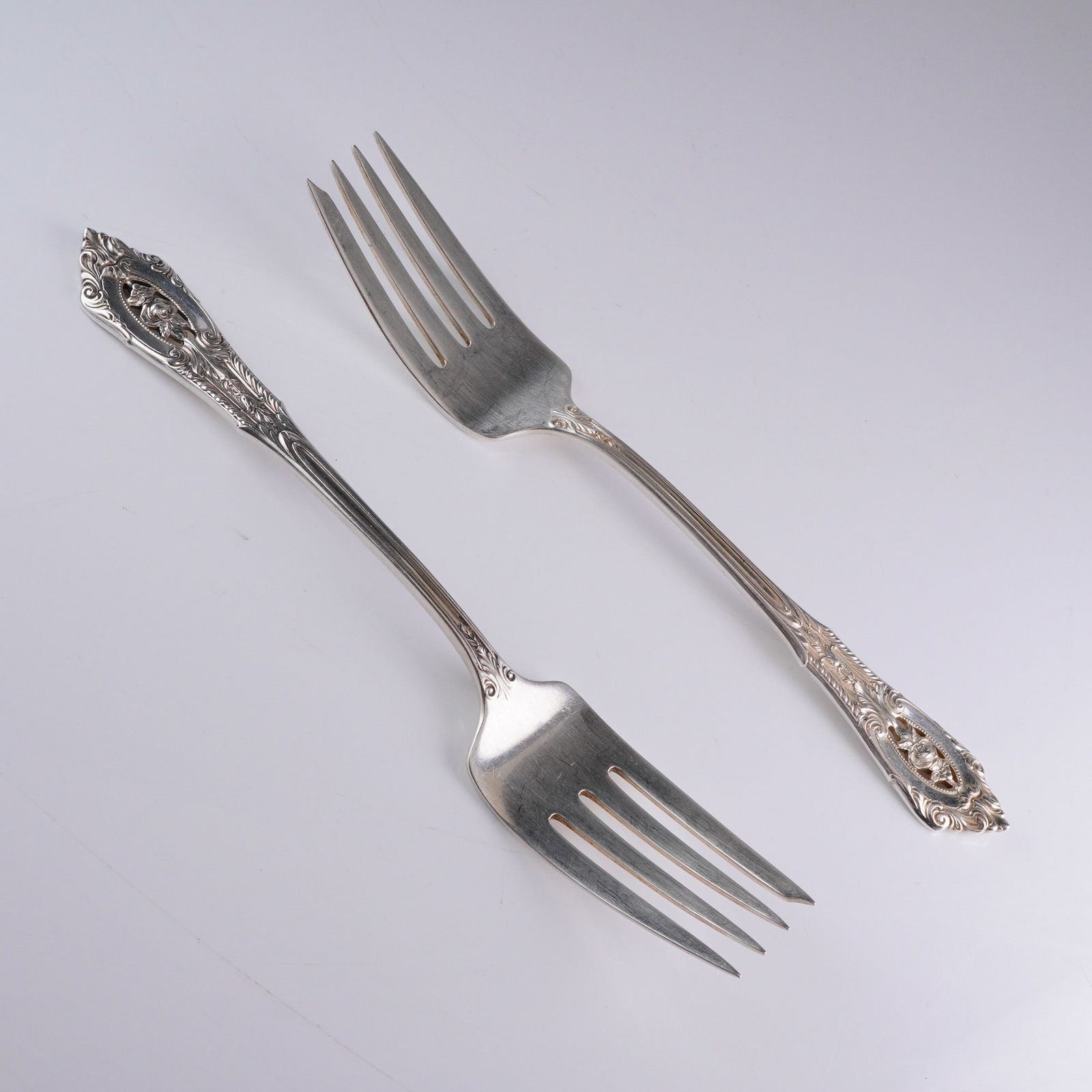 A Pair of Wallace Rose Point Sterling Silver Forks (1 of 4)