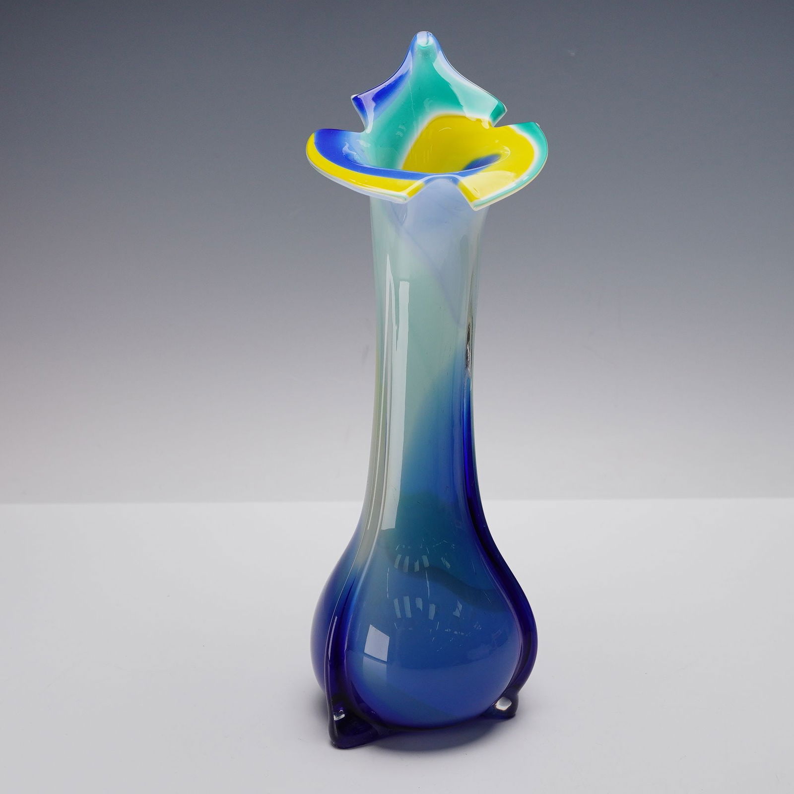 Jack In The Pulpit Hand Blown Art Glass Vase (1 of 4)