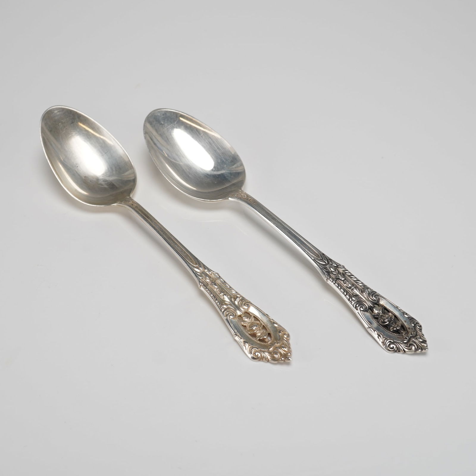 A Pair of Wallace Sterling Silver Ornate Rose Motif Spoons (1 of 5)