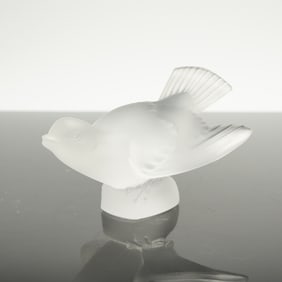 Lalique Frosted Crystal Sparrow Bird Figurine