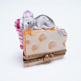 Rochard Limoges Sleeping Mouse on Cheese Trinket Box