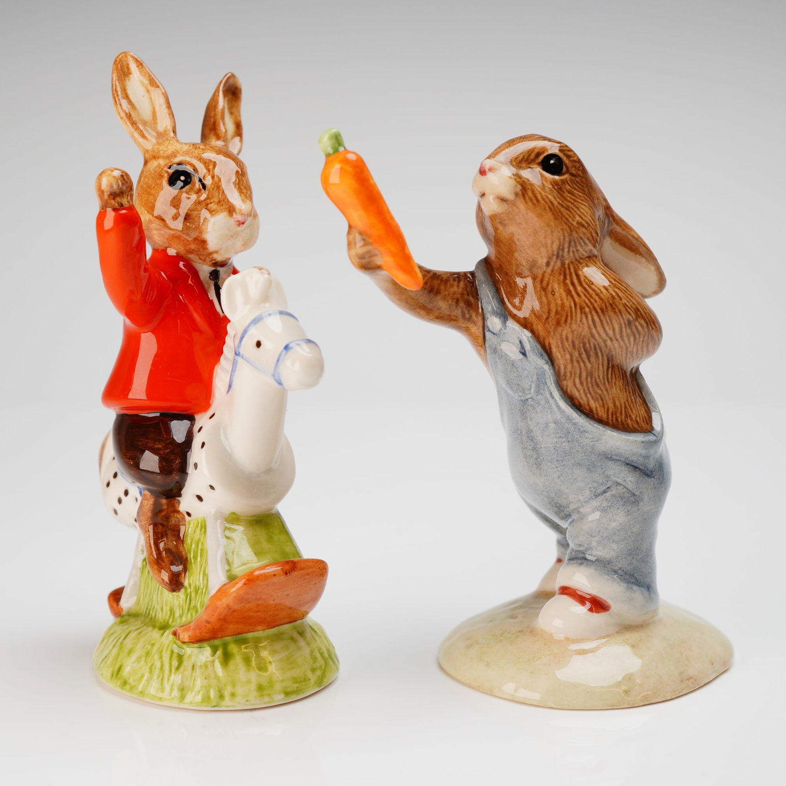 A Pair of Royal Doulton William and Mother's Day Bunnykins Figurines (1 of 4)