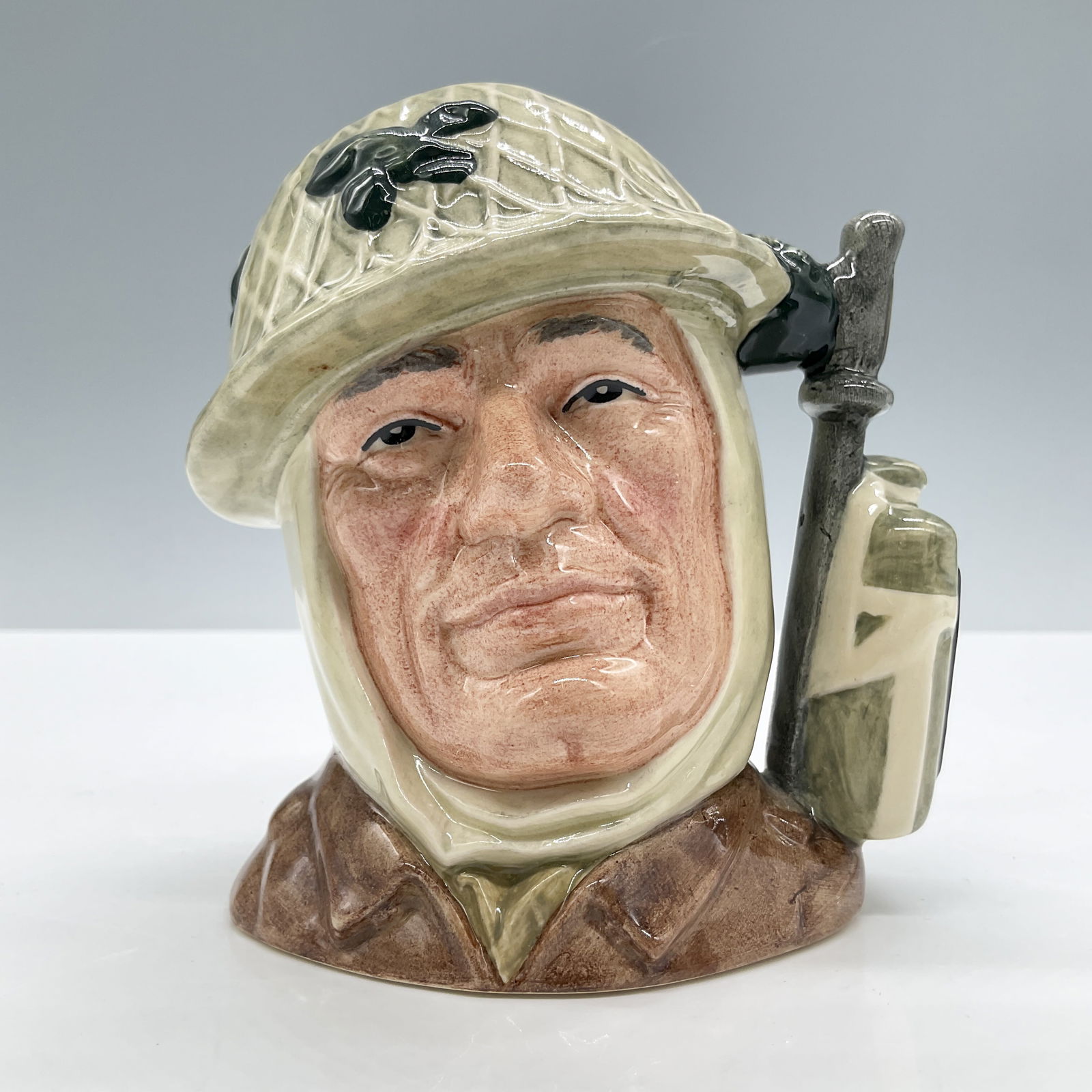 Soldier D6876 - Small - Royal Doulton Character Jug (1 of 3)