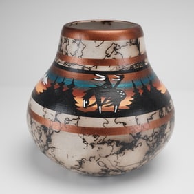 A Signed Navajo Horsehair Pottery Vase