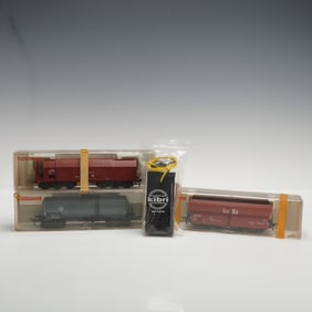 4pc Fleischmann  HO Gauge Freight Cars and Kibri Sound Cassette