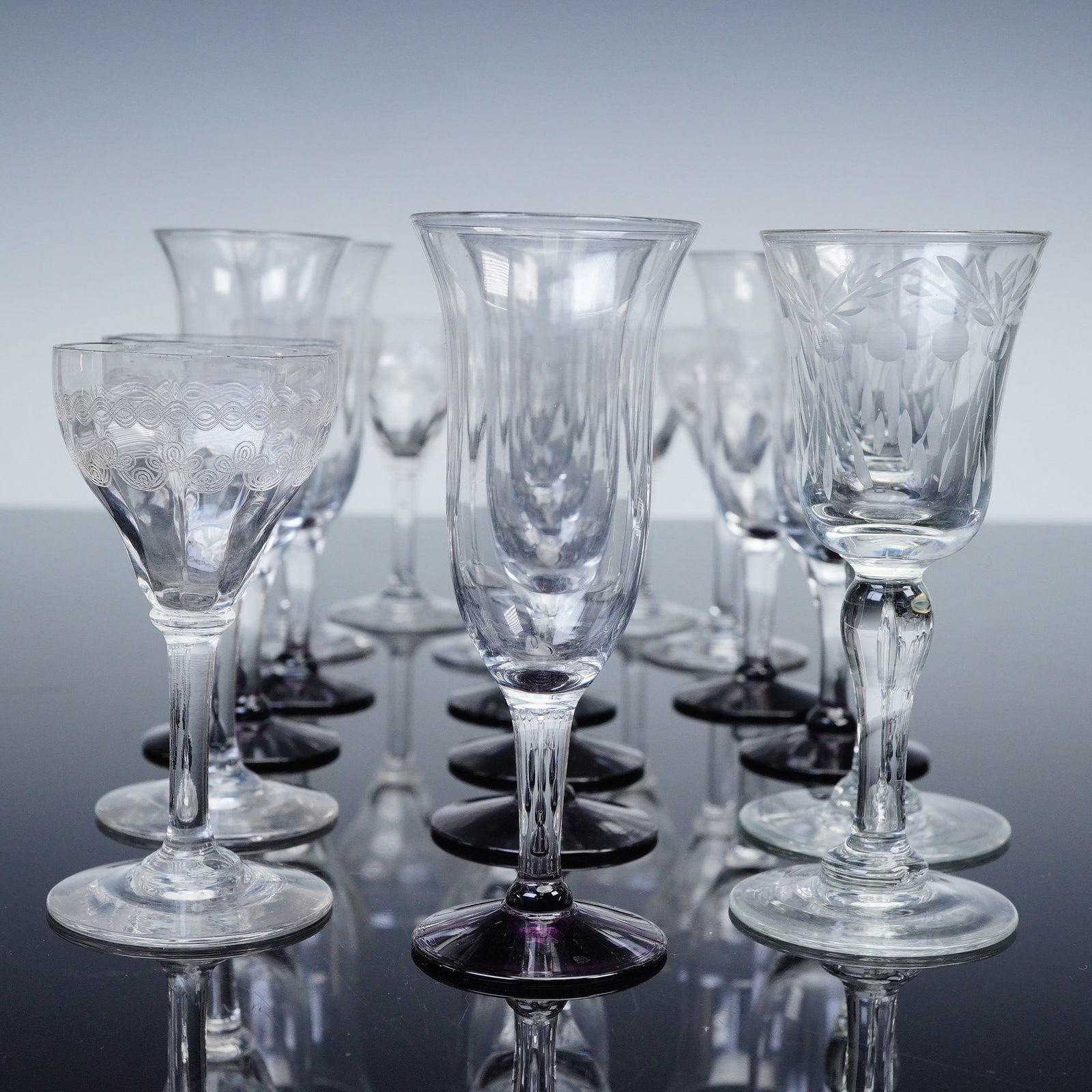 17pc Etched and Cut Cordial Stemware Glasses (1 of 4)