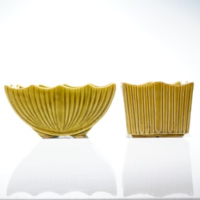 A Pair of McCoy Pottery Mid-Century Modern Olive Green Ribbed Jardinieres