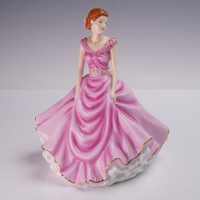 Royal Doulton Figurine, Donna HN5590 Signed