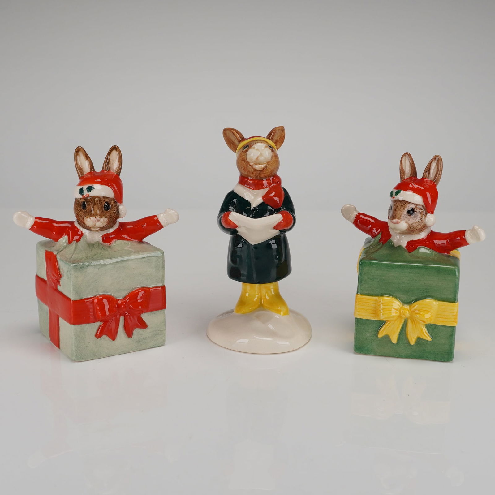 Three 1986 Royal Doulton Bunnykins Christmas Figurines Set DB 103 104 105 (1 of 3)