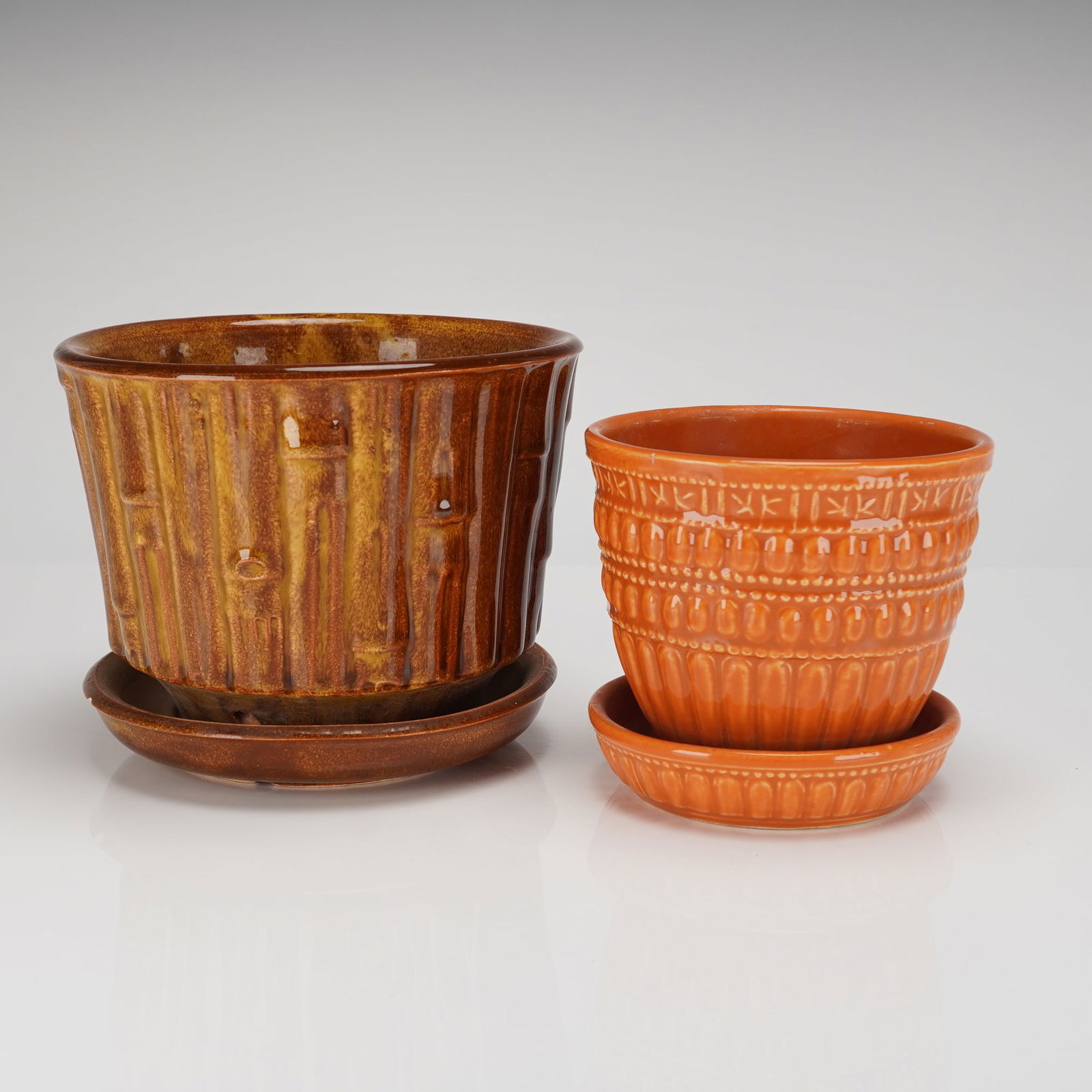 Coll. of 2 McCoy Pottery Planters & Saucers, Bamboo & Tiki Style (1 of 4)