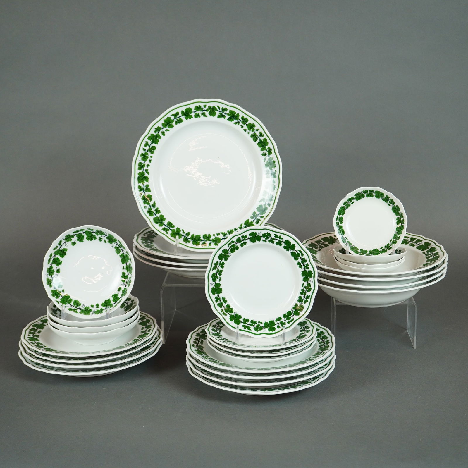 A 28-Piece Meissen Full Green Vine Pattern Part Dinner Service (1 of 6)