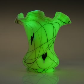 Fenton Custard Uranium Glass Hanging Hearts Vase