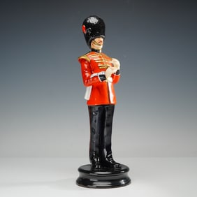 Michael Sutty Porcelain Sculpture, Coldstream Guards