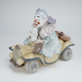 Lladro Porcelain Figurine Trip to the Circus (1008136)