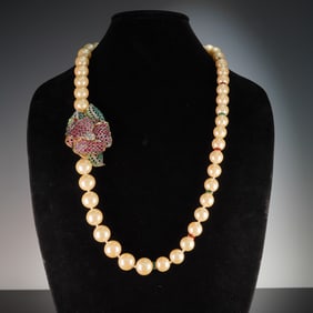 Valentino Italy Night Pearl Necklace with Rhinestone Rose Clasp