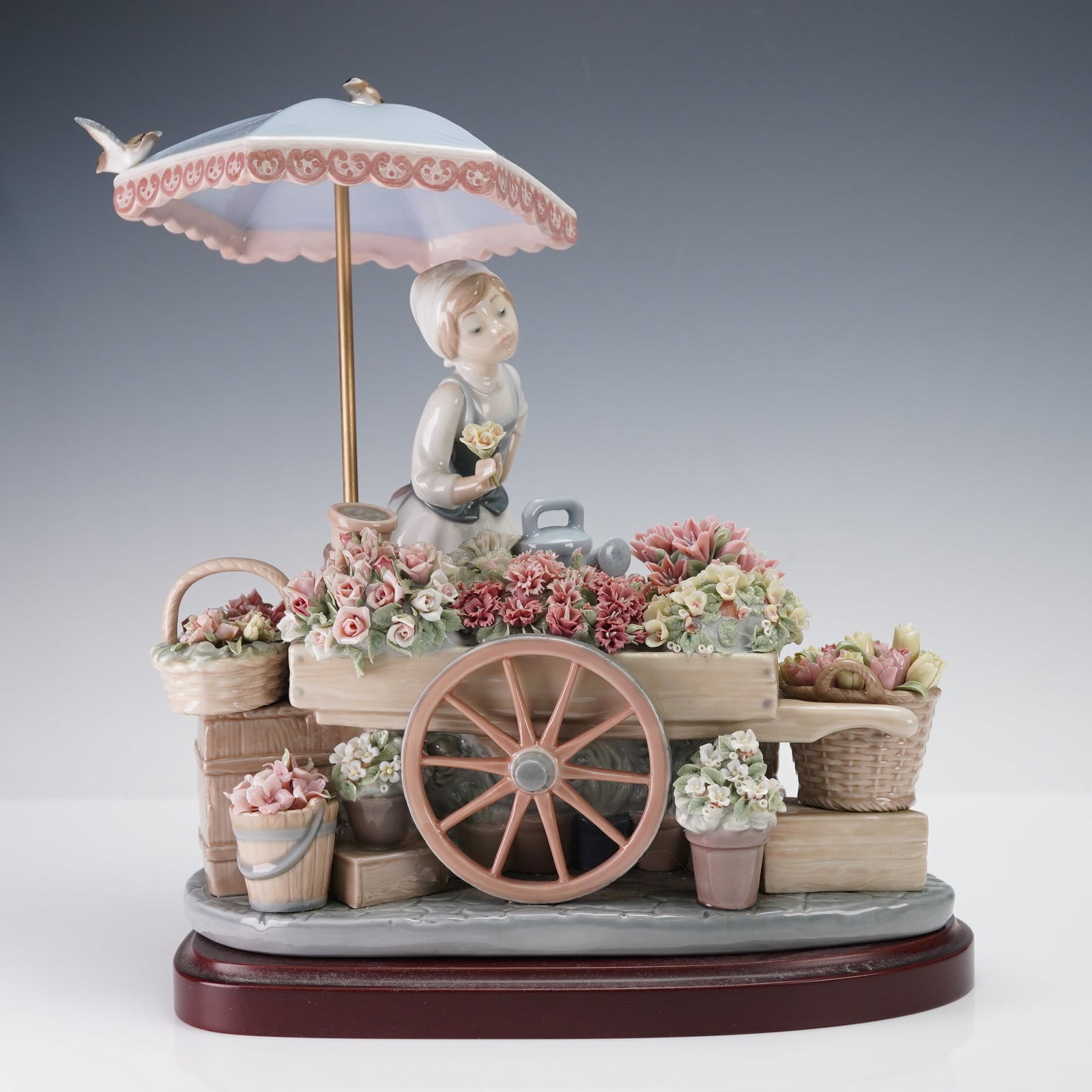 Lladro Porcelain Figurine with Base, Flowers of The Season 01001454 (1 of 3)