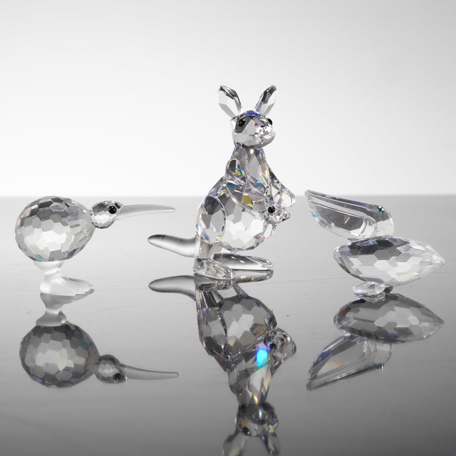 3pc Swarovski Crystal Figurines, Kangaroo with Baby Joey, Kiwi, and Pelican (1 of 5)
