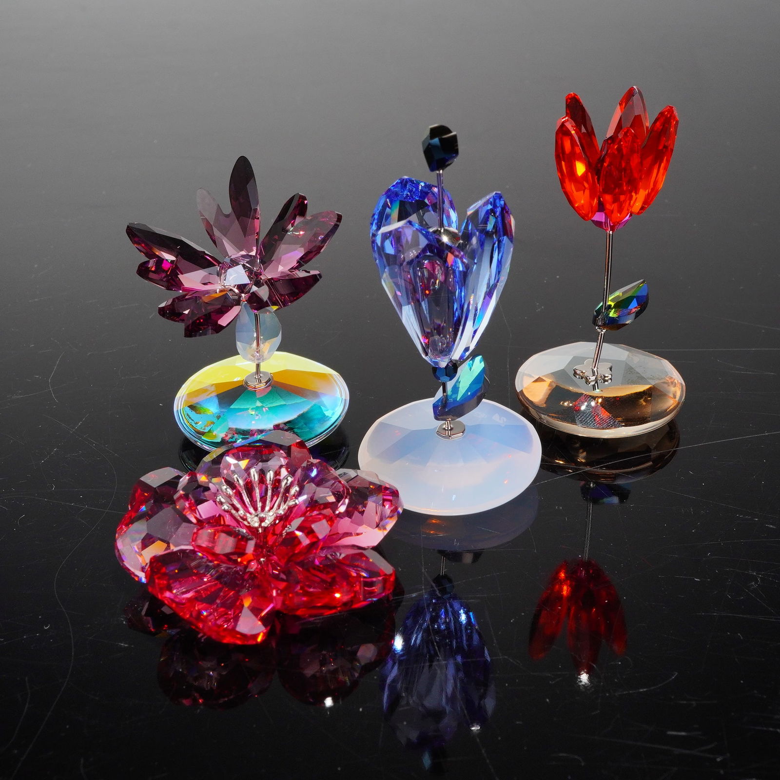 4pc Swarovski Crystal Flower Figurines, Darose, Juliette, Kim, and Liz (1 of 6)