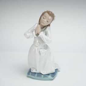 Lladro Porcelain Figurine Communion Prayer Girl 01006089