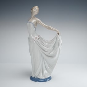 Signed Lladro Dancer Special Edition Figurine 7189