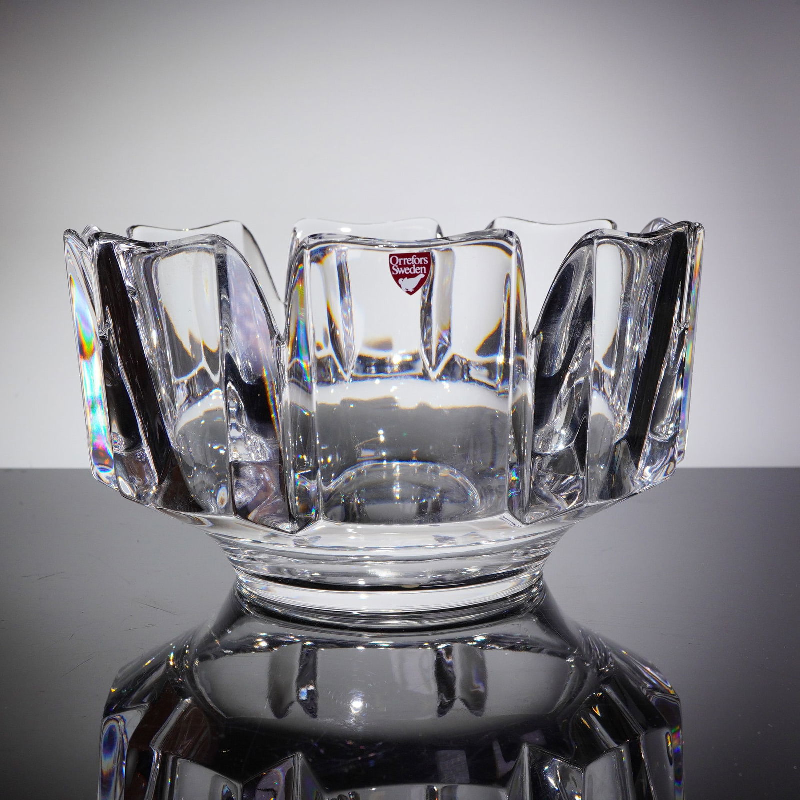 Orrefors Crystal Corona Bowl by Lars Hellsten (1 of 4)