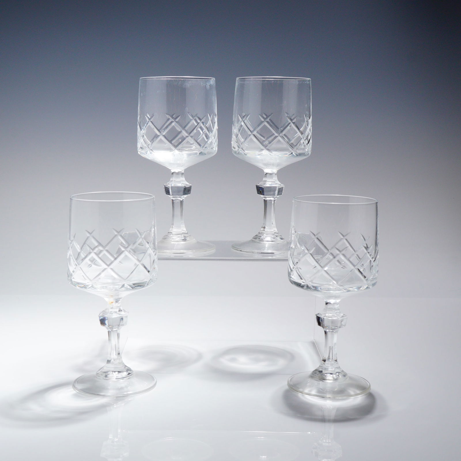 4pc Cristal D'Arques Vendome-Form Wine Glasses (1 of 3)