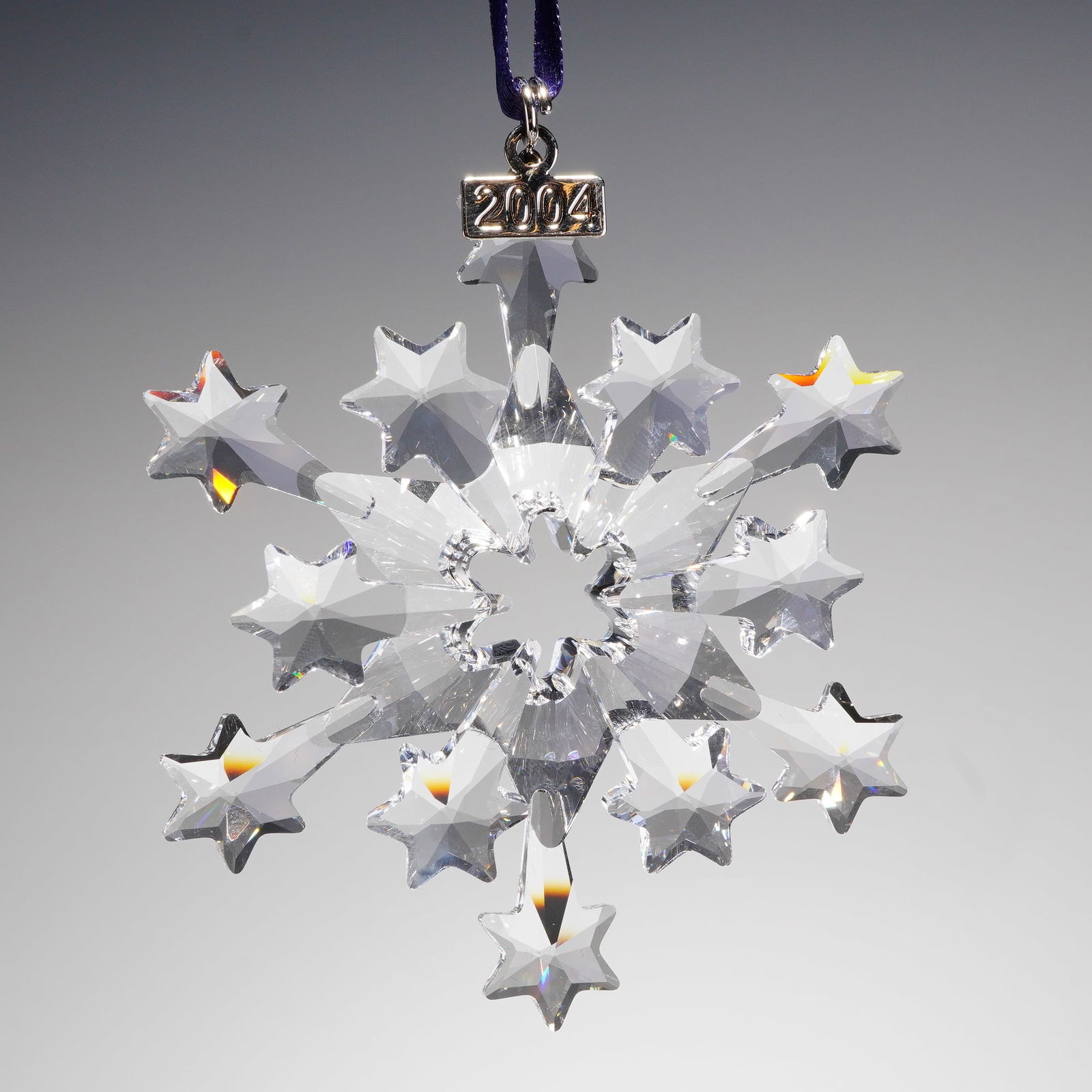 Swarovski Crystal 2004 Annual Christmas Ornament (1 of 5)