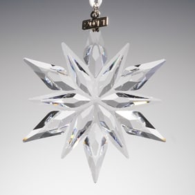 Swarovski Crystal 2011 Annual Edition Christmas Ornament