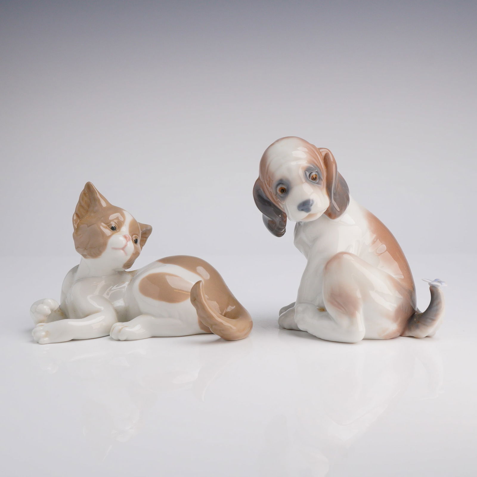 2pc Lladro Porcelain Figurines, Gentle Surprise & Surprised Cat (1 of 4)