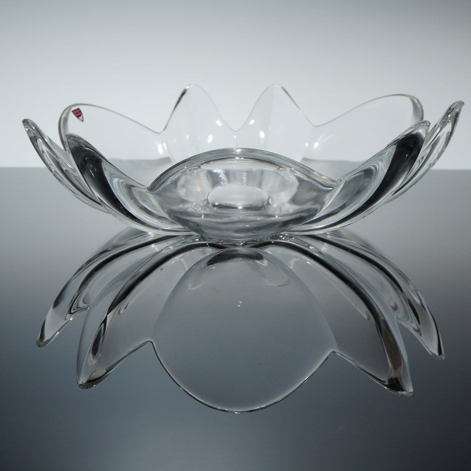 Orrefors Lars Hellsten Clear Crystal Floral Centerpiece Bowl (1 of 4)