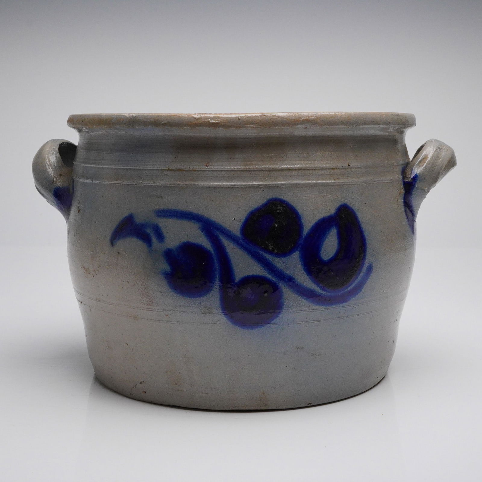 Antique Salt-Glazed Stoneware Pot with Cobalt Blue Decoration (1 of 5)