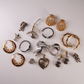 11pc Mixed Metal and Rhinestone Brooch, Earring, Pin, and Pendant Jewelry