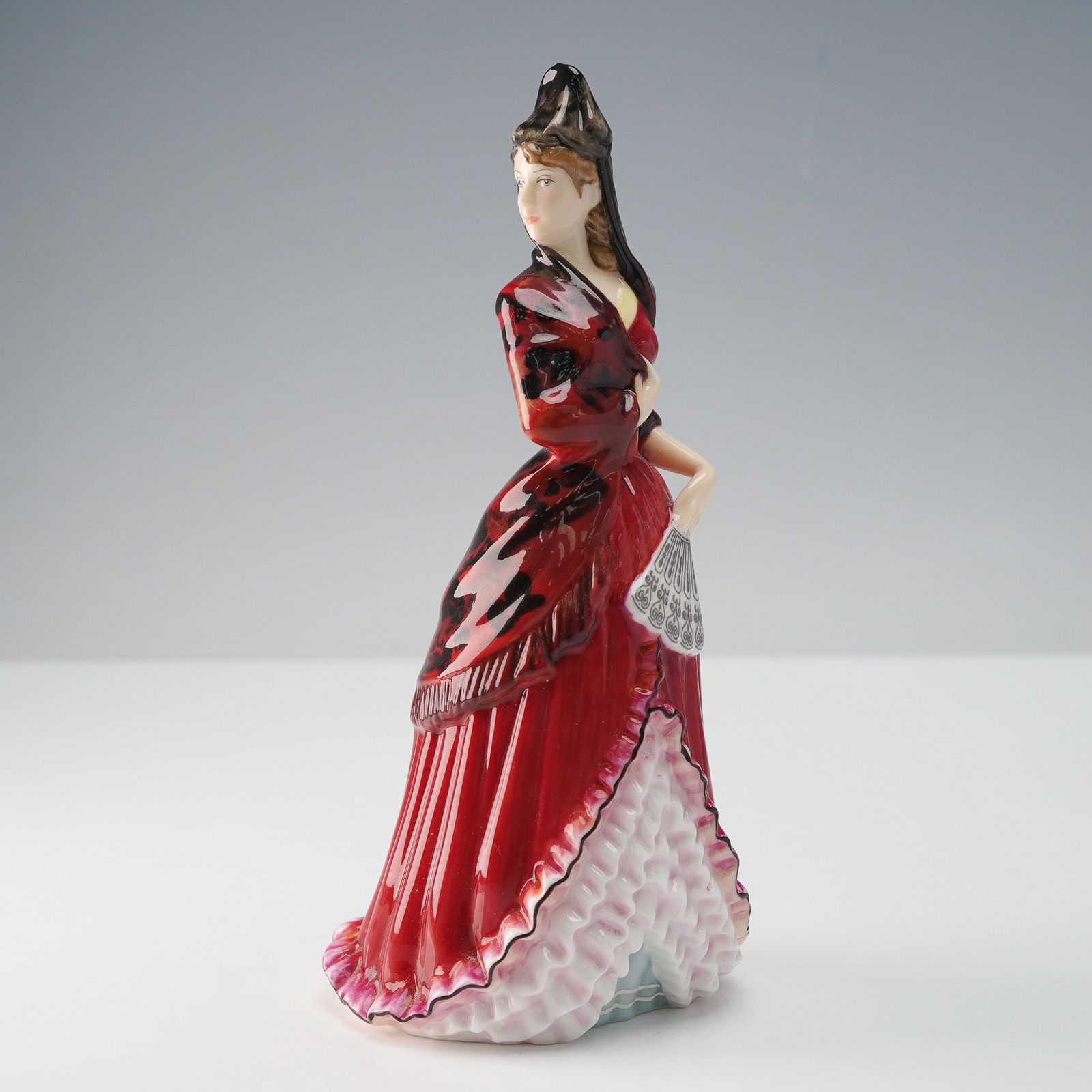 Royal Doulton Figurine Mantilla HN5653 Limited Edition (1 of 6)