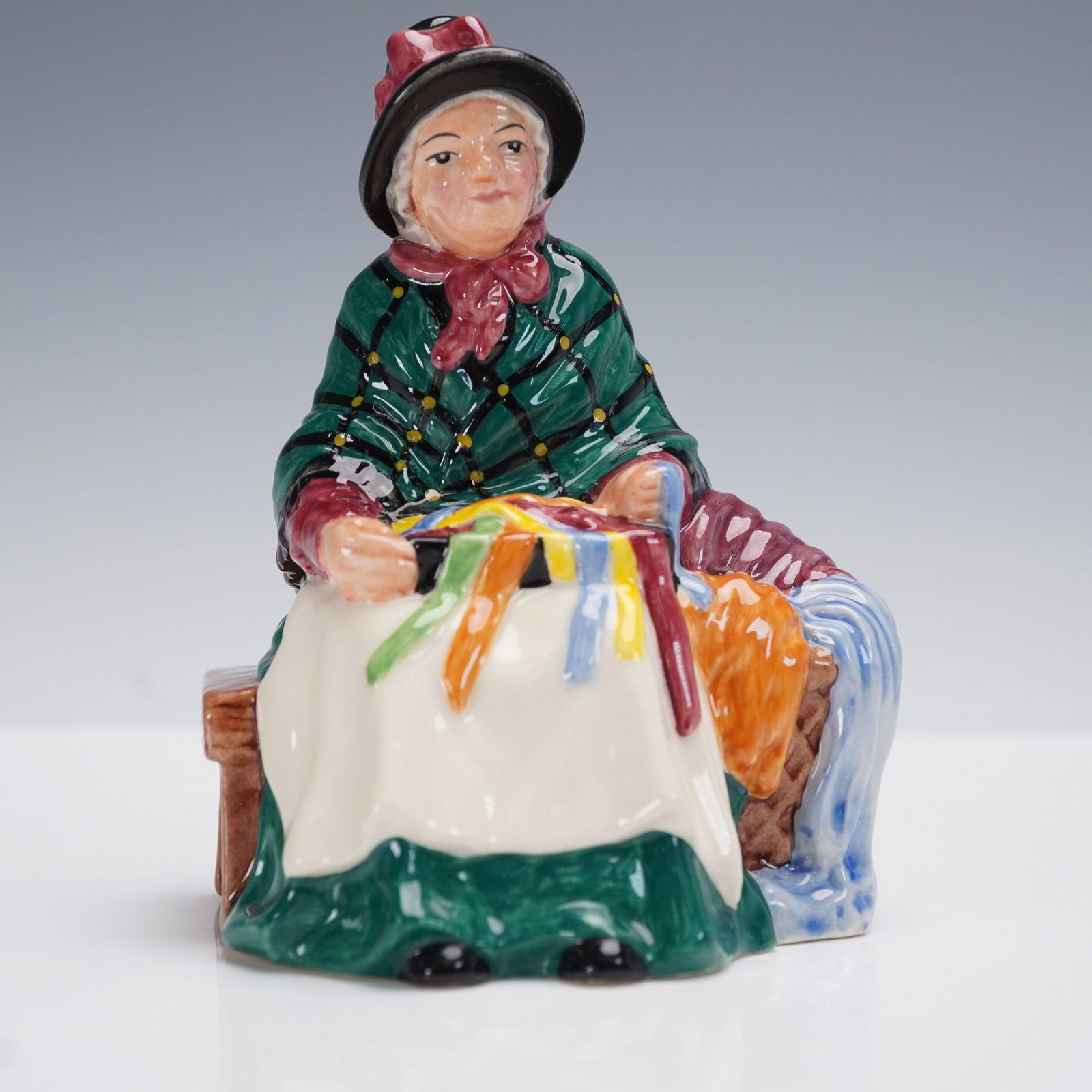 Royal Doulton Figurine, Silks & Ribbons HN4808 (1 of 6)