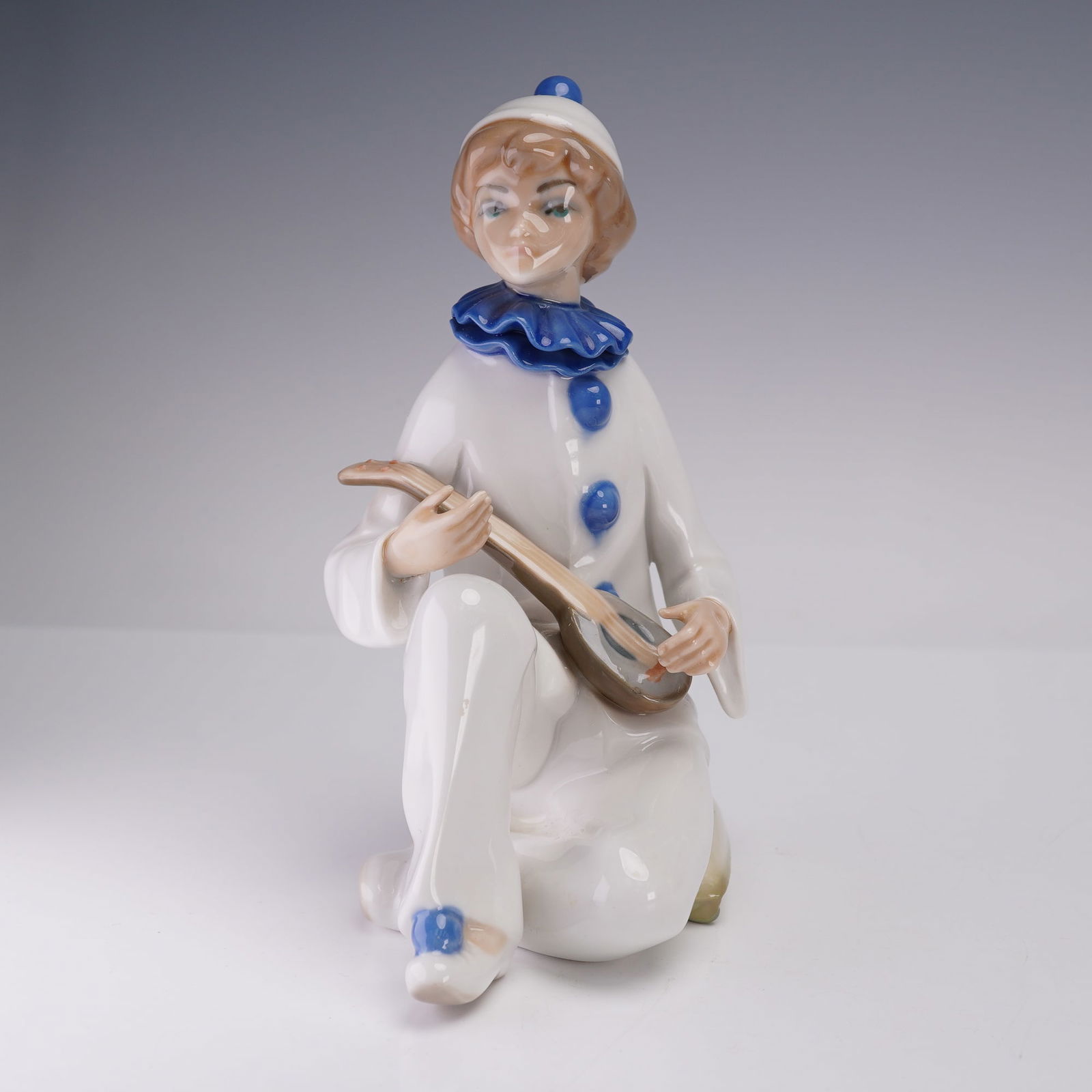 Casades Clown Figurine (1 of 5)